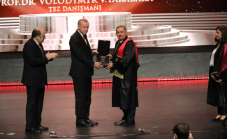TÜBA Asosye Üyesi Prof. Dr. İsmail Koyuncu’ya “YÖK 2019 Üstün Başarı Ödülü”