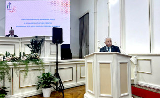 Başkan Şeker, Özbekistan Bilimler Akademisi'nin 80. Kuruluş Yıldönümüne Katıldı