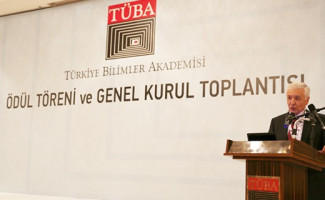 TÜBA Honorary Member Prof. Dr. Münci Kalayoğlu’s Academic Conference on ‘The Present and Future of Organ Transplants in the World and in Turkey’ 
