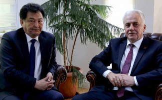 Prof. Talantbek Batıraliyev the Health Minister of Kyrgyzstan visited TÜBA