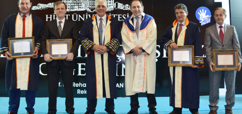 TÜBA Başkanı Prof. Dr. Ahmet Cevat Acar, Hitit Üniversitesi Akademik Yılı Açılışına Katıldı
